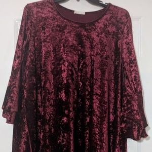 SOUTHERN STITCH BURGUNDY RUFFLE BELL SLEEVE DRESS